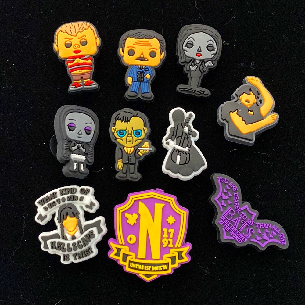 10pc Addams Family Croc Charms